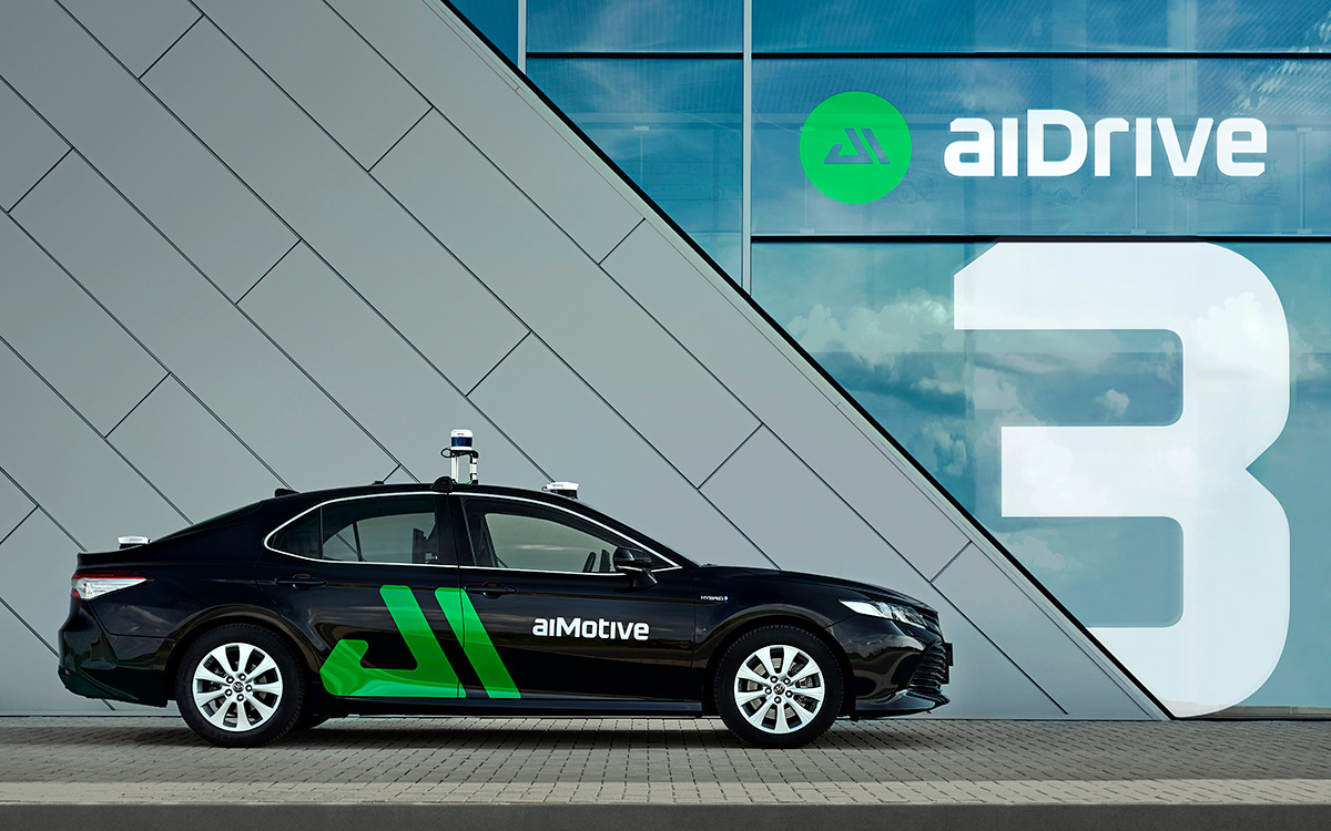 aiMotive's automated driving car parking at ZalaZone